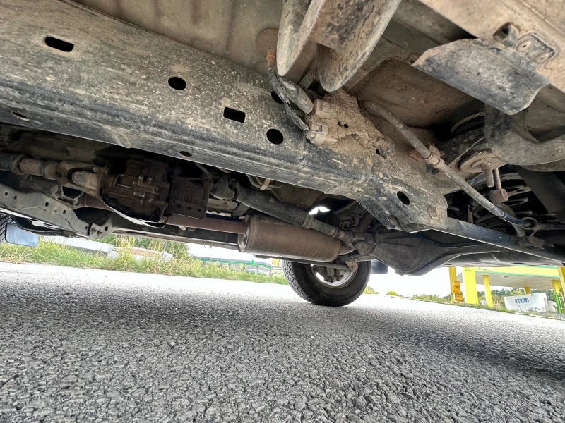 Toyota Land cruiser 3.0 D4D АВТОМАТ НАВИ ПОДГРЯВАНЕ ИТАЛИЯ!!!!, снимка 17 - Автомобили и джипове - 51847159
