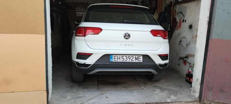 VW T-Roc 2.0 дизел, снимка 8 - Автомобили и джипове - 53303266