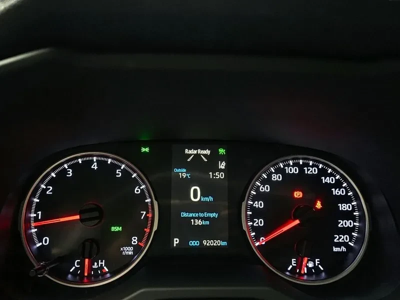 Toyota Rav4 5Th Generation 2.5 2Wd, снимка 6 - Автомобили и джипове - 54791094