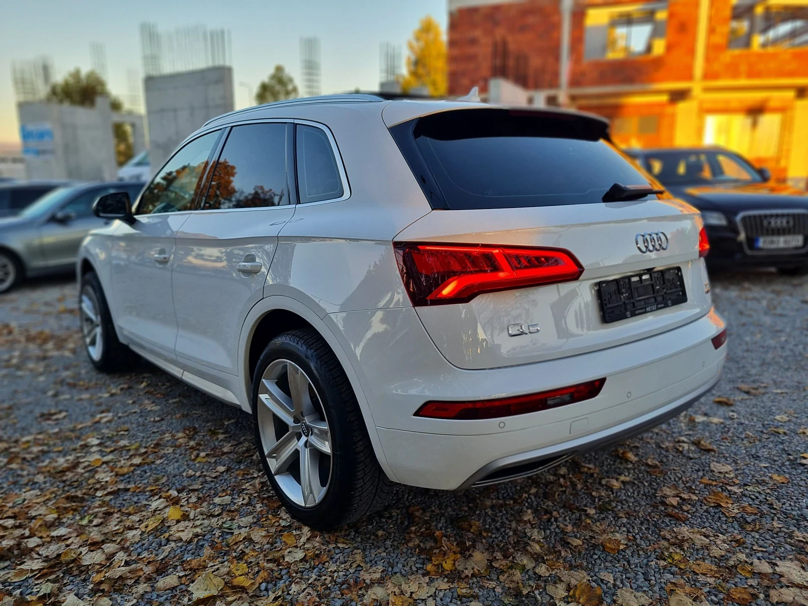 Audi Q5 3.0d-286kc/8ZF/VIRTUAL/MATRIX/DISTRONIK/PANORAMA - изображение 7