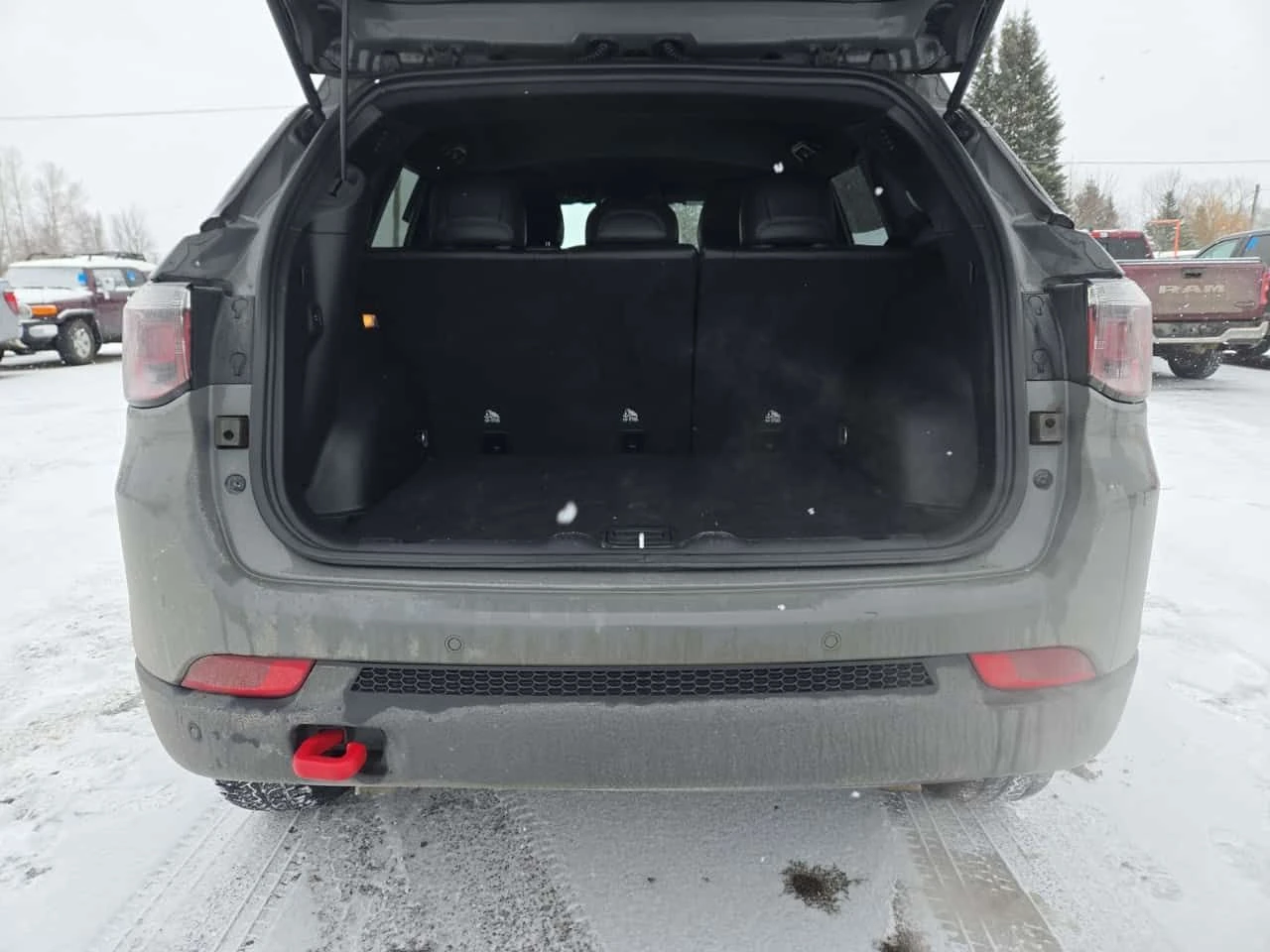 Jeep Compass TRAILHAWK | 4x4 | 360  | 2КЛЮЧА | ПОДГРЕВИ, снимка 13 - Автомобили и джипове - 53721472