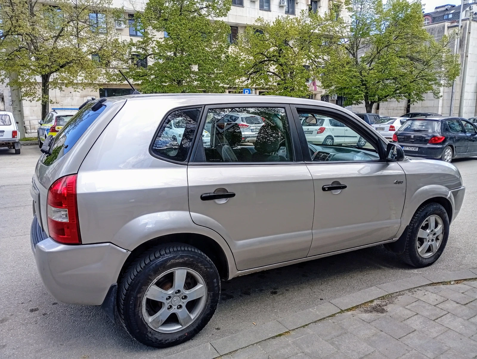 Hyundai Tucson Газов инжекцион_8л/100 км_Верига_Първи собственик!, снимка 5 - Автомобили и джипове - 54239569