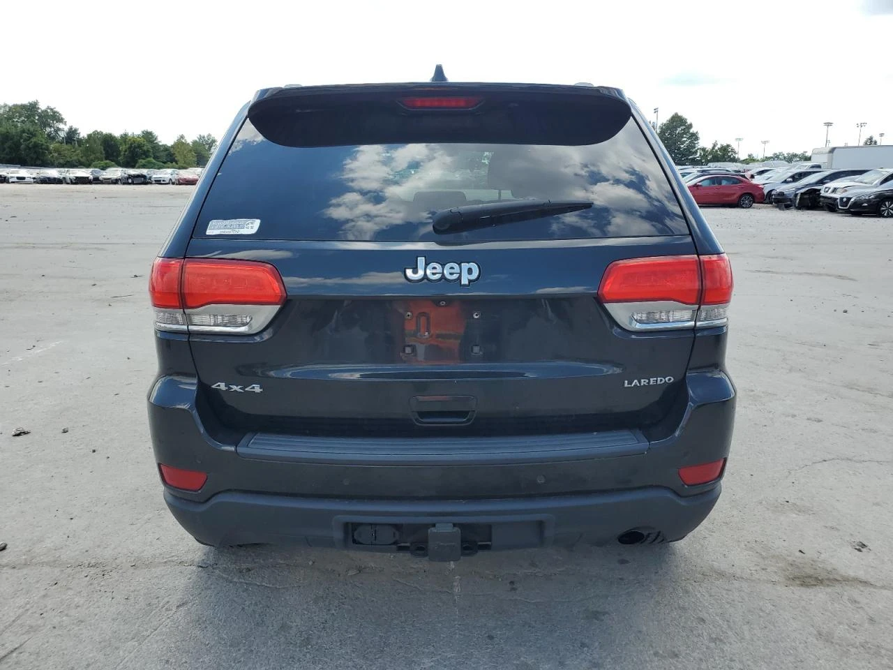 Jeep Grand cherokee 3.6l Laredo, снимка 6 - Автомобили и джипове - 54323886