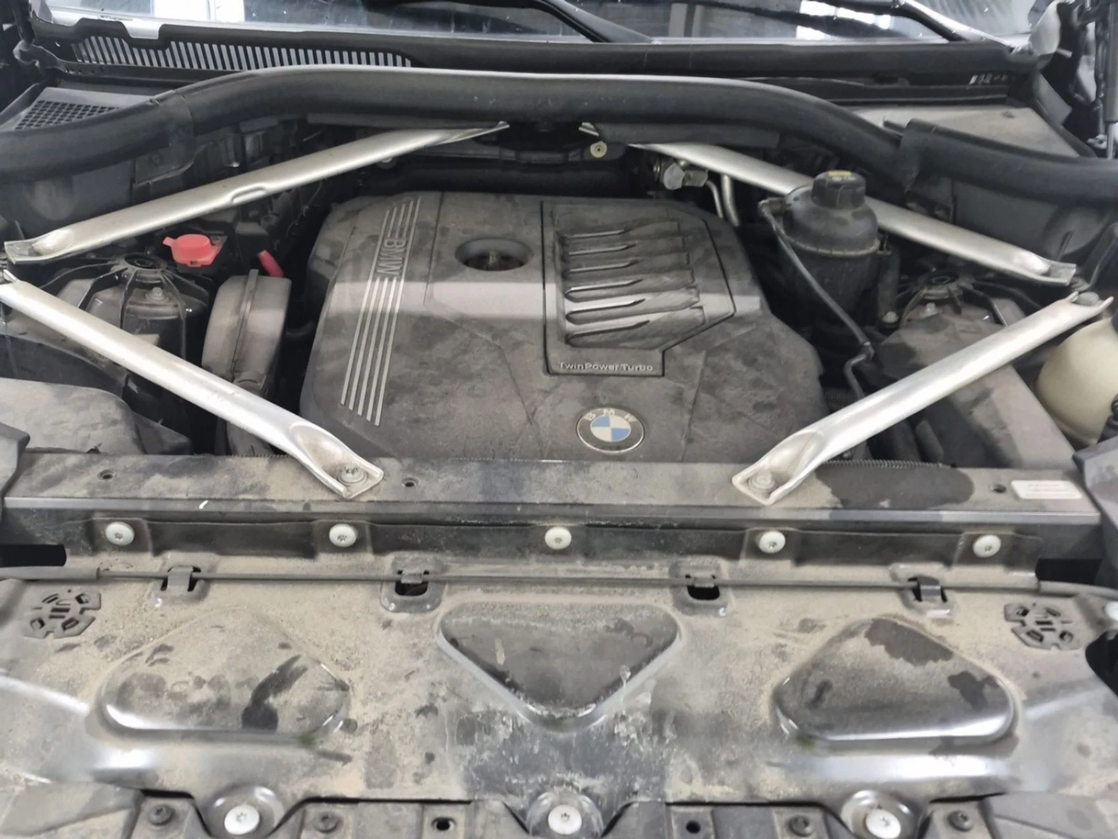 BMW X5 XDRIVE40I* АвтоКредит* (ЦЕНА ДО БГ), снимка 15 - Автомобили и джипове - 54345653