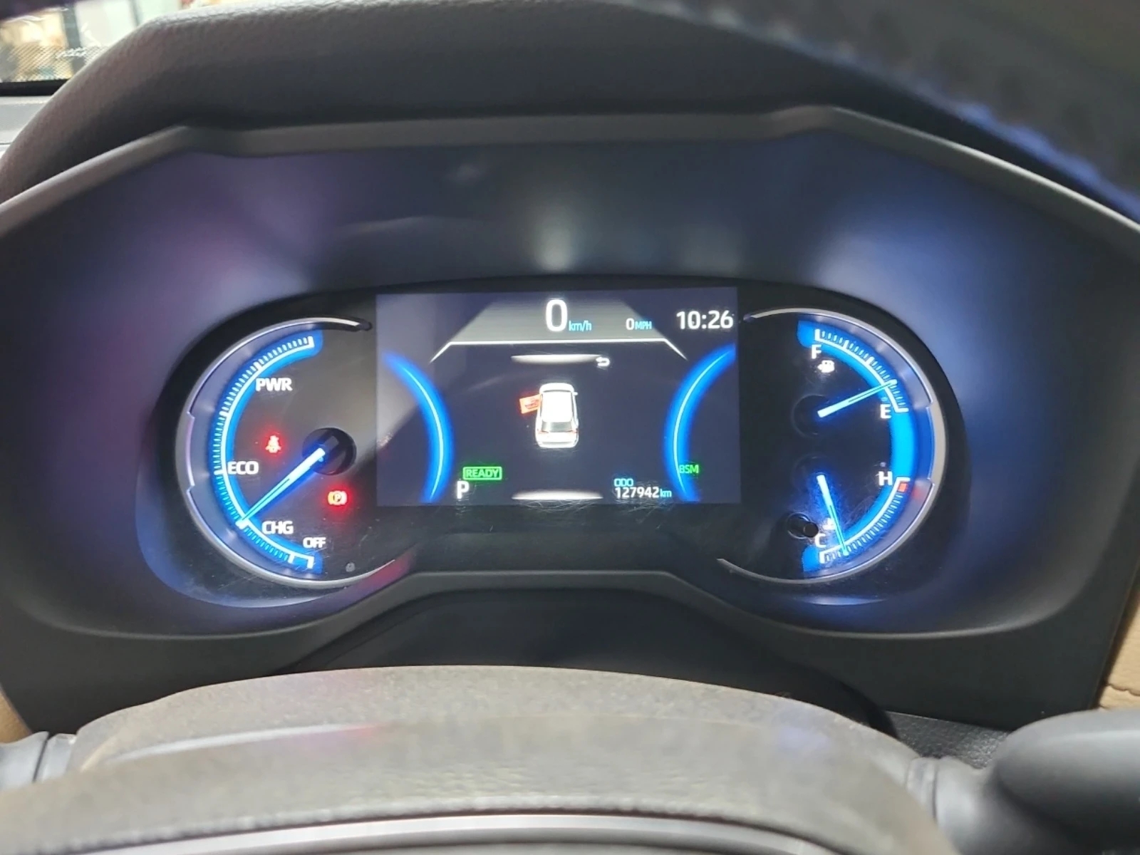 Toyota Rav4 HYBRID LIMITED * * CARFAX * * АВТО КРЕДИТ * * , снимка 8 - Автомобили и джипове - 54611391