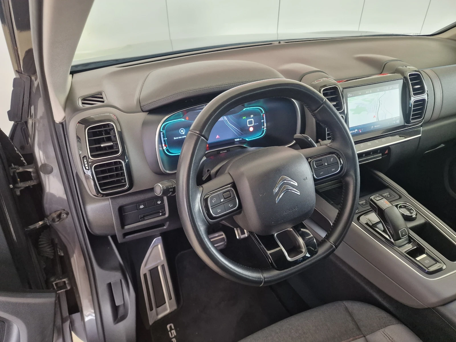 Citroen C5 Aircross 1.5 131kc SHINE TOP, снимка 10 - Автомобили и джипове - 55265499