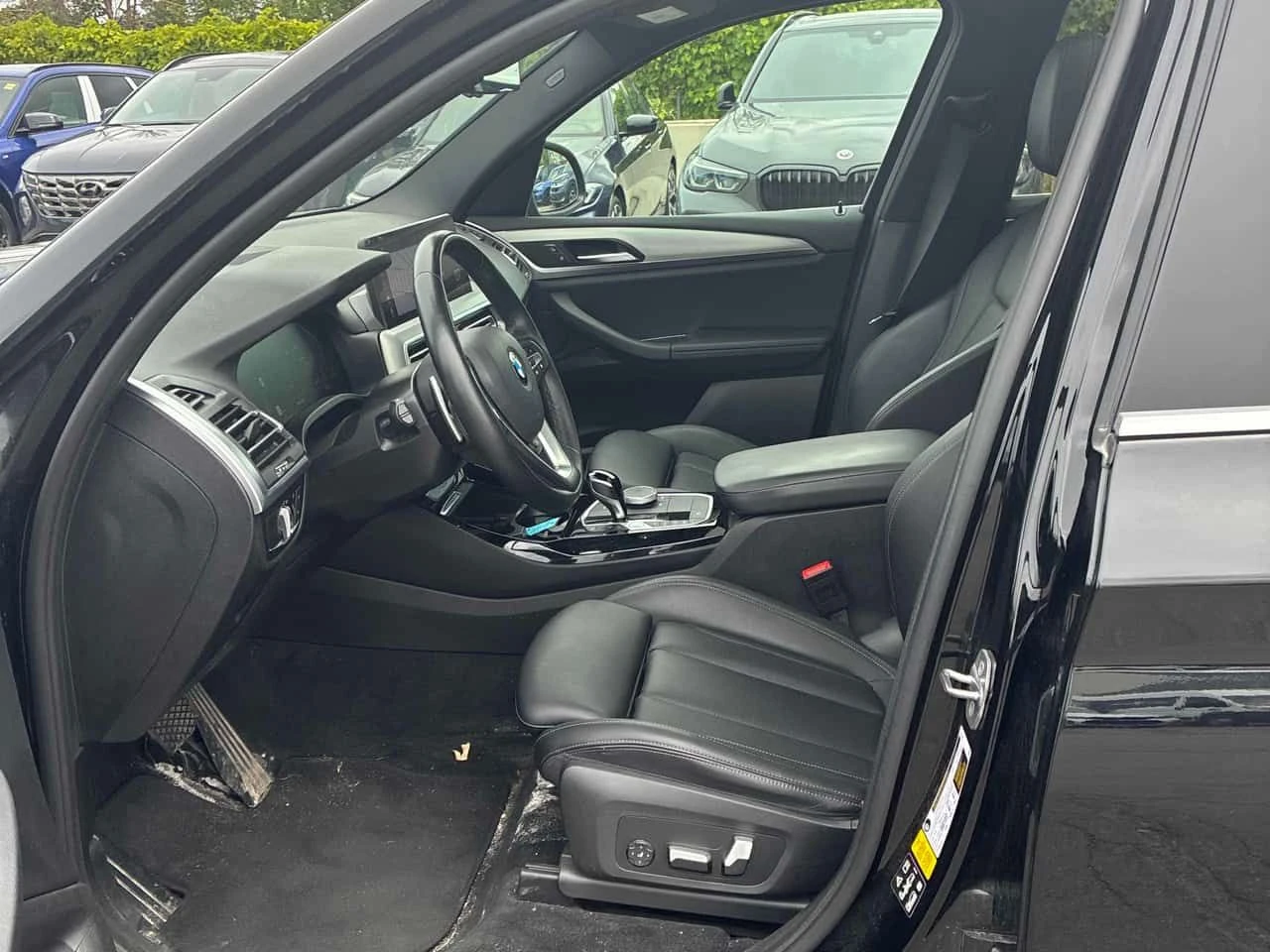 BMW X3 xDrive30i / ПЪРВИ СОБСТВЕНИК / ДВОЙНА ПАНОРАМА, снимка 12 - Автомобили и джипове - 55623544