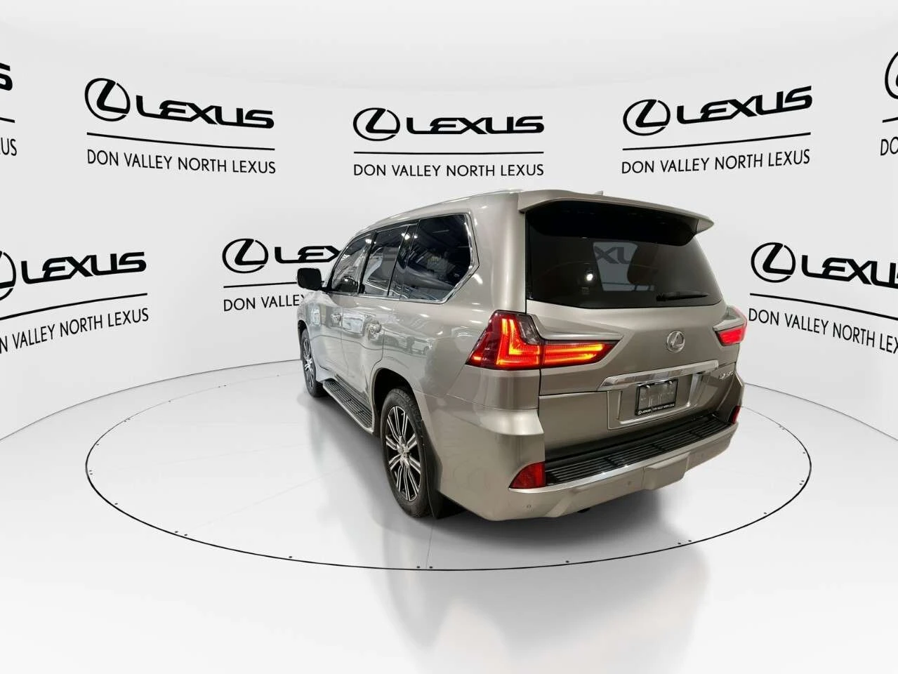 Lexus LX * EXECUTIVE* DISTRONIC* �����*  | Mobile.bg � ����������� 6