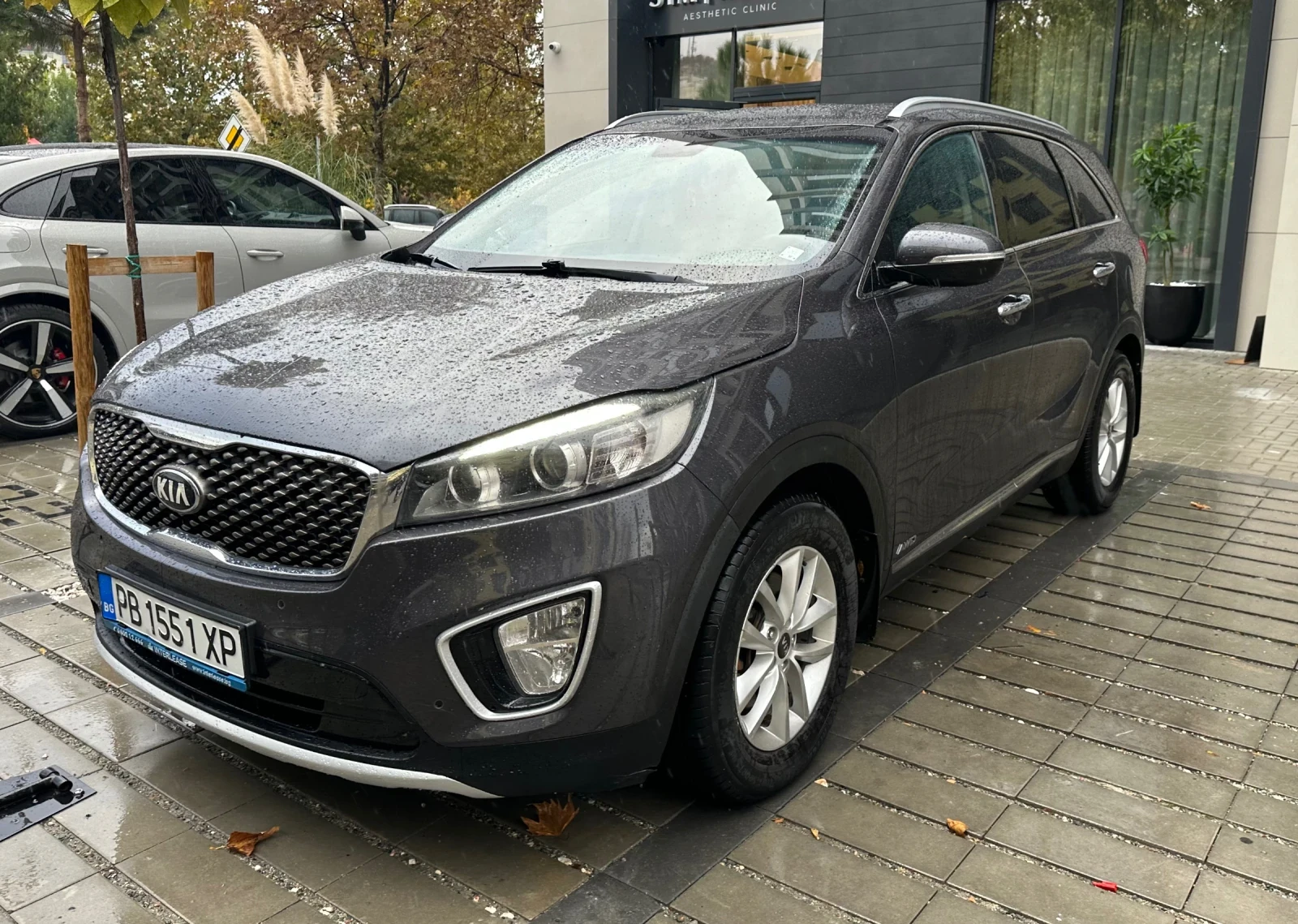 Kia Sorento 2.2 CRDI/4X4, снимка 7 - Автомобили и джипове - 56708667