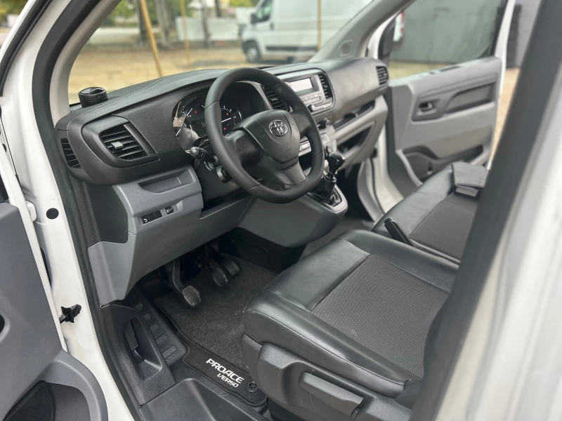 Toyota Proace ТОП СЪСТОЯНИЕ-КОЖА-КАМЕРА-ИТАЛИЯ!, снимка 5 - Бусове и автобуси - 51948484