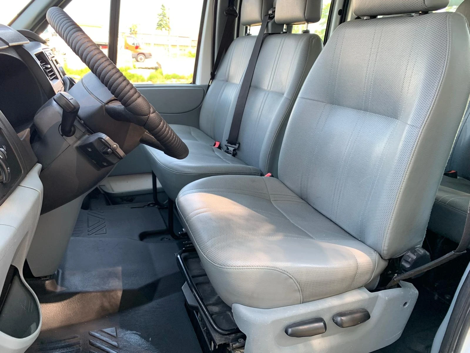 Ford Transit 3, 5т Категория В 6+ 1, снимка 13 - Бусове и автобуси - 55189975