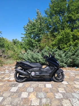  Yamaha T-max
