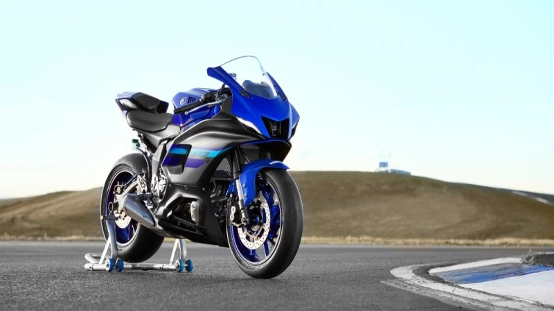 Yamaha YZF-R7 НОВ, снимка 2 - Мотоциклети и мототехника - 45208341