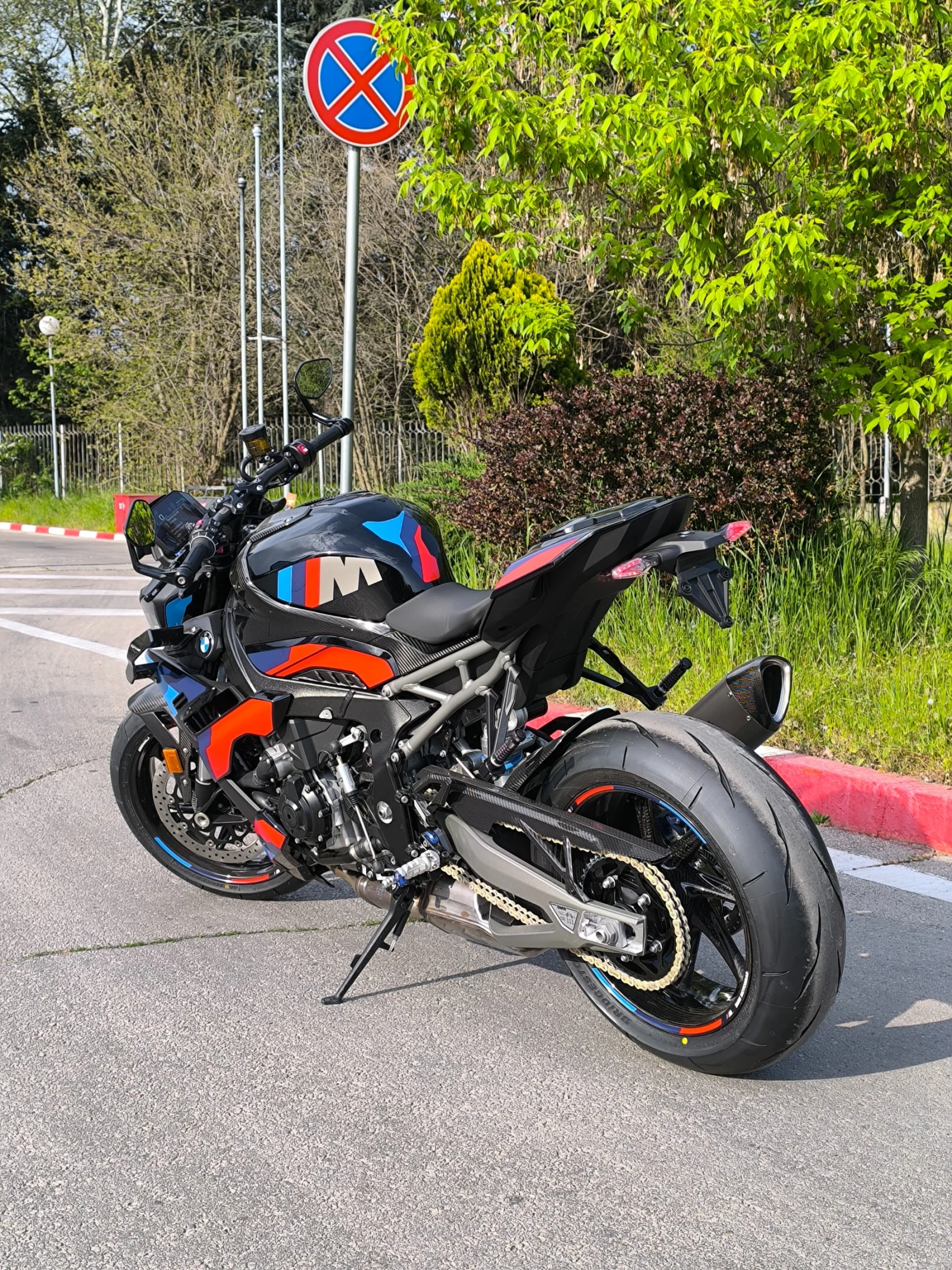 BMW M 1000R - изображение 4