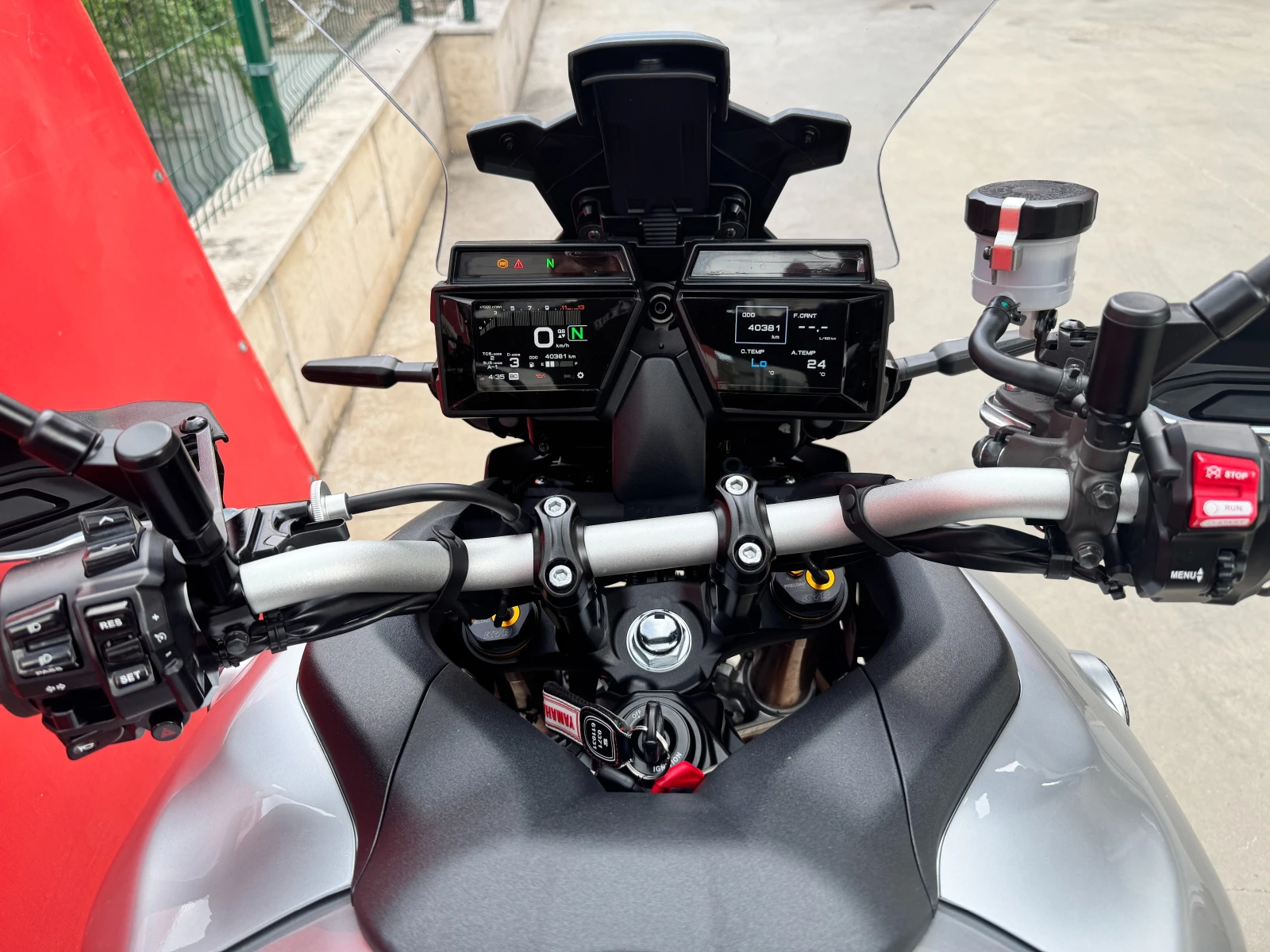 Yamaha Tracer 09 GT , снимка 9 - Мотоциклети и мототехника - 54788456