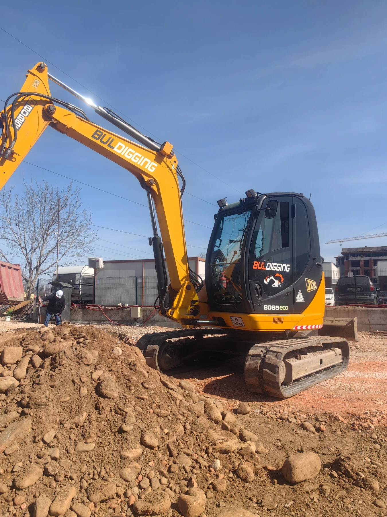 Багер JCB
