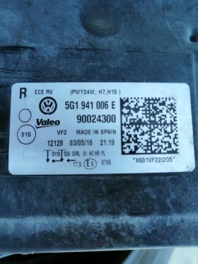 Оригинални фарове за Фолксваген Голф 7 VALEO....5G1941006E.....5G1941005E...., снимка 8