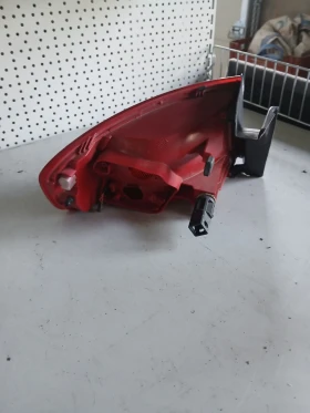 8K5 945 096 E стоп десен Audi A4 B8 седан, снимка 3