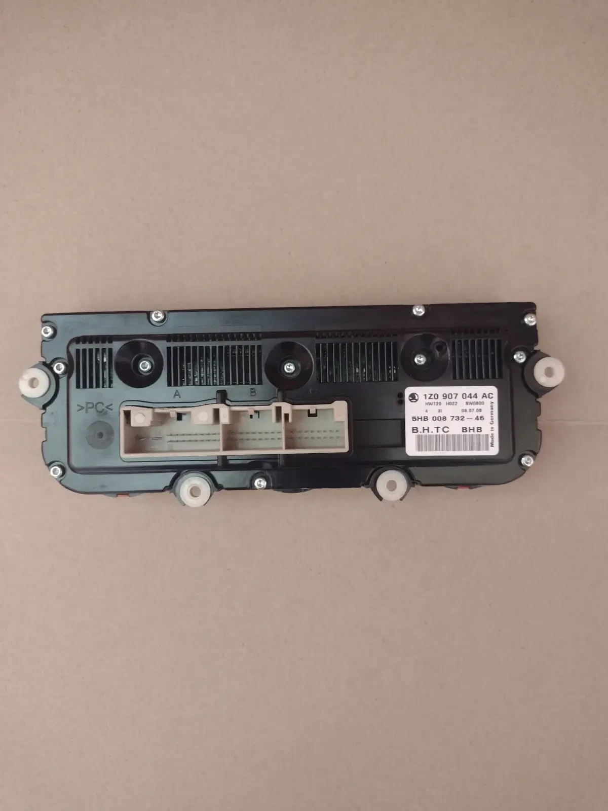 1Z0907044AC ����� ��������  Skoda Octavia 2 5HB008732-46 | Mobile.bg � ����������� 2