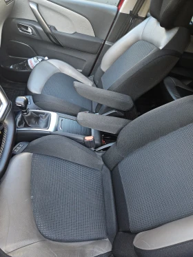 Citroen Grand C4 Picasso АКО НЯКОЙ ДОКАЖЕ МАНИПУЛАЦИЯ НА КМ МУ Я ПОДАРЯВАМ., снимка 2