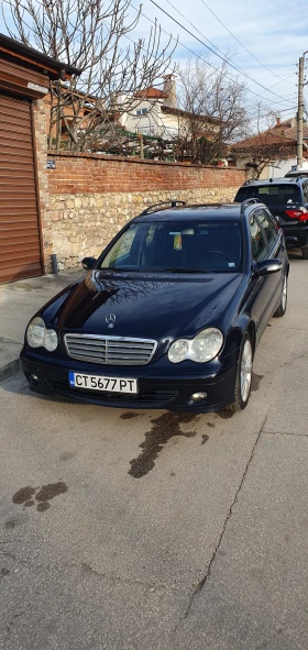     Mercedes-Benz C 220 FaceLift