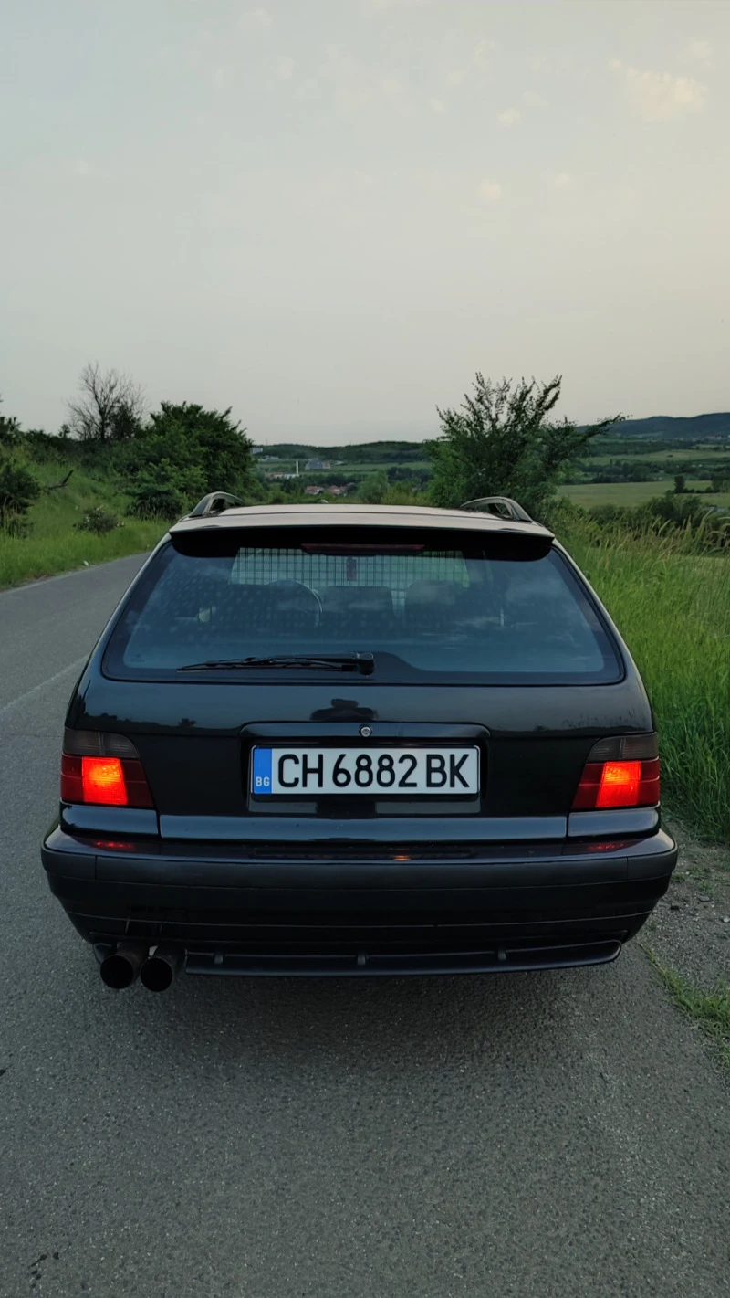 BMW 316 I, снимка 4 - Автомобили и джипове - 47443822