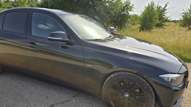 BMW 320 D Sport, снимка 4 - Автомобили и джипове - 46777752