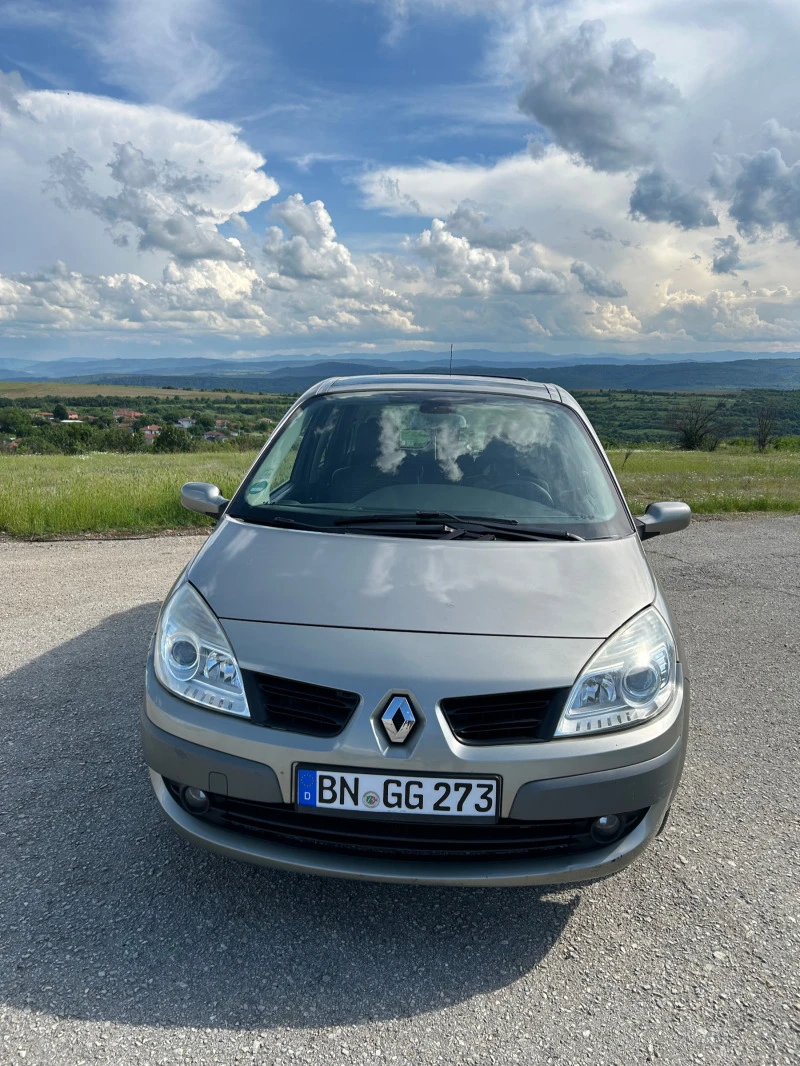 Renault Scenic, снимка 1 - Автомобили и джипове - 47767834