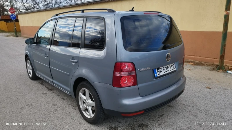 VW Touran 1.9 TDI 6+ 1, снимка 7 - Автомобили и джипове - 48322647