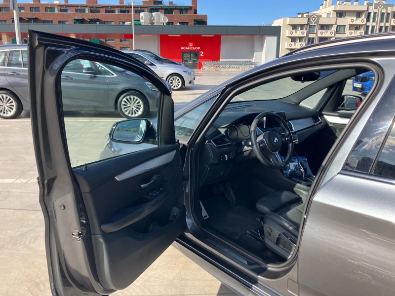 BMW 218 GRAN TOURER, снимка 9 - Автомобили и джипове - 52302091