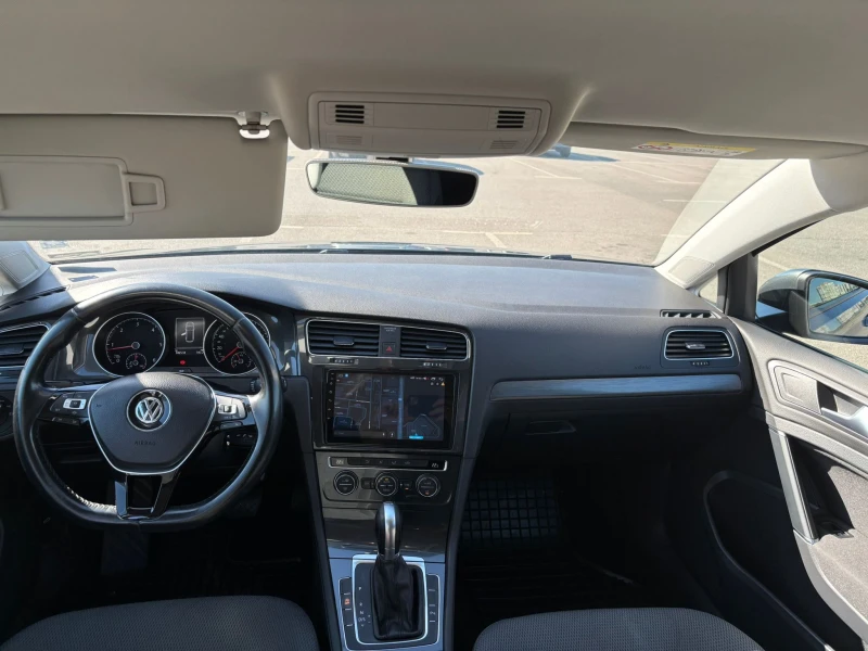 VW Golf 1.6TDI, снимка 11 - Автомобили и джипове - 52140919