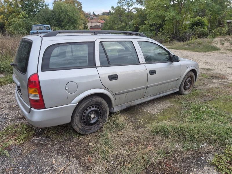 Opel Astra 1.4 , 16v, снимка 9 - Автомобили и джипове - 52067761