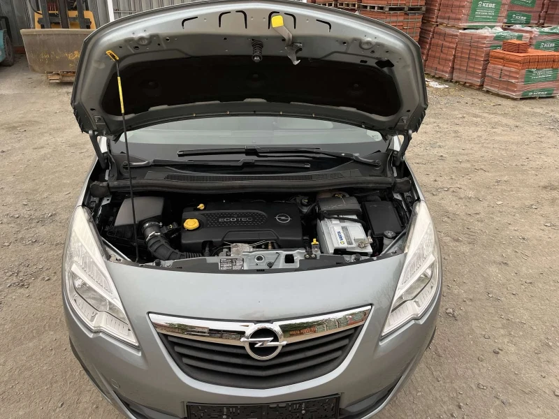 Opel Meriva 1.3 cdti, снимка 15 - Автомобили и джипове - 52555539