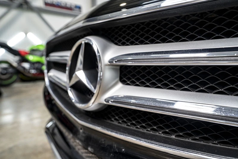 Mercedes-Benz E 200 AVANTGARDE* 9G* 2018, снимка 5 - Автомобили и джипове - 52197033