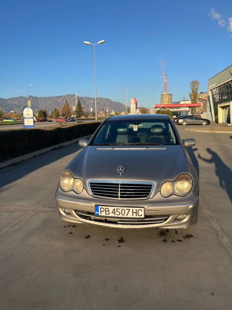 Mercedes-Benz C 220 CDI AVANGARD, снимка 2 - Автомобили и джипове - 52432479