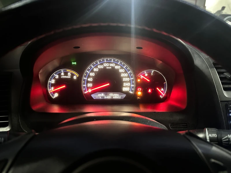 Honda Accord 7, снимка 11 - Автомобили и джипове - 52742713