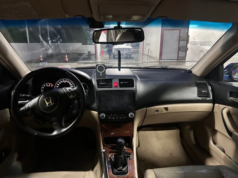 Honda Accord 7, снимка 10 - Автомобили и джипове - 52742713