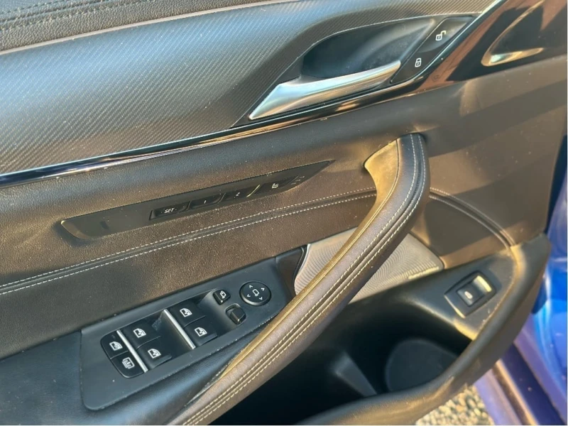 BMW M5 * 5 Series * CARFAX * БЕЗ ПЪРВОНАЧАЛНА ВНОСКА, снимка 15 - Автомобили и джипове - 52830601