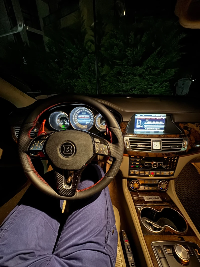 Mercedes-Benz CLS 550 550 4MATIC BRABUS, снимка 12 - Автомобили и джипове - 52850884