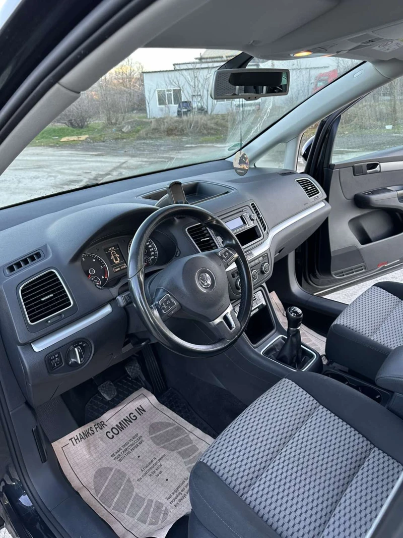VW Sharan, снимка 14 - Автомобили и джипове - 52937896