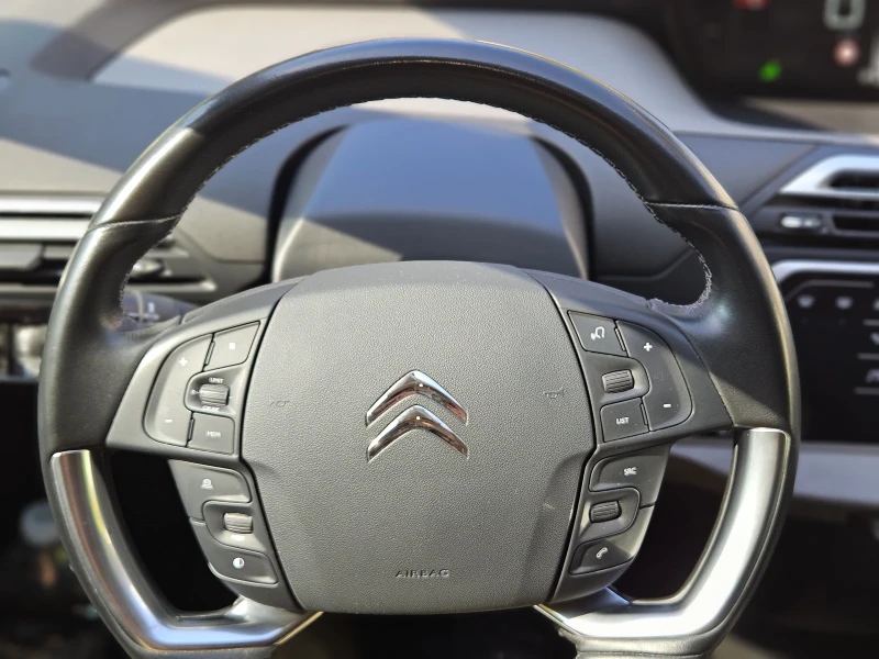 Citroen Grand C4 Picasso, снимка 9 - Автомобили и джипове - 53377407
