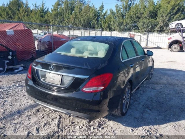 Mercedes-Benz C 300, снимка 6 - Автомобили и джипове - 48574778