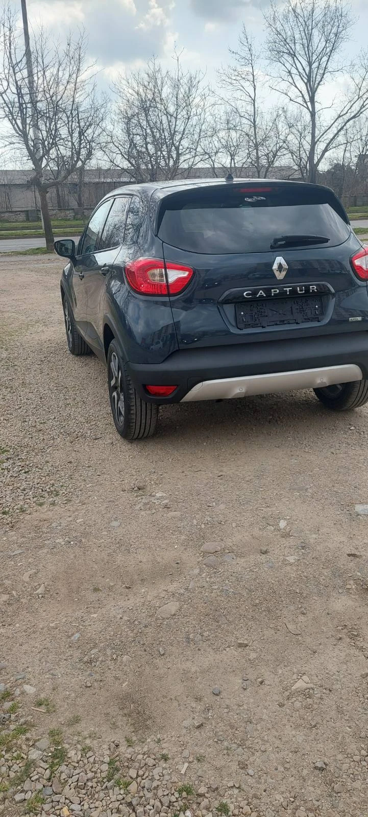 Renault Captur 1.5 dci EUR 6B, снимка 7 - Автомобили и джипове - 53918450