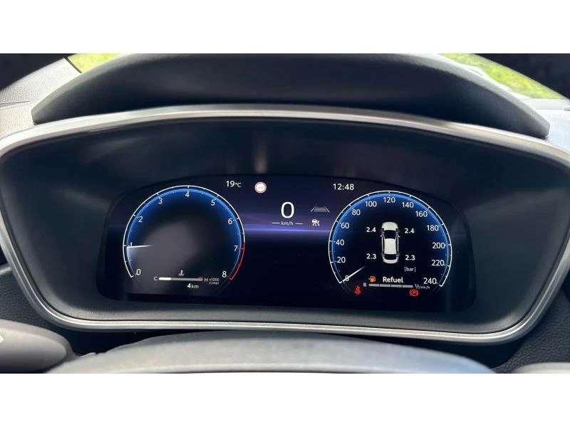 Toyota Corolla SDN 1.5 6MT EXECUTIVE MY25 - НОВА, снимка 14 - Автомобили и джипове - 54843938