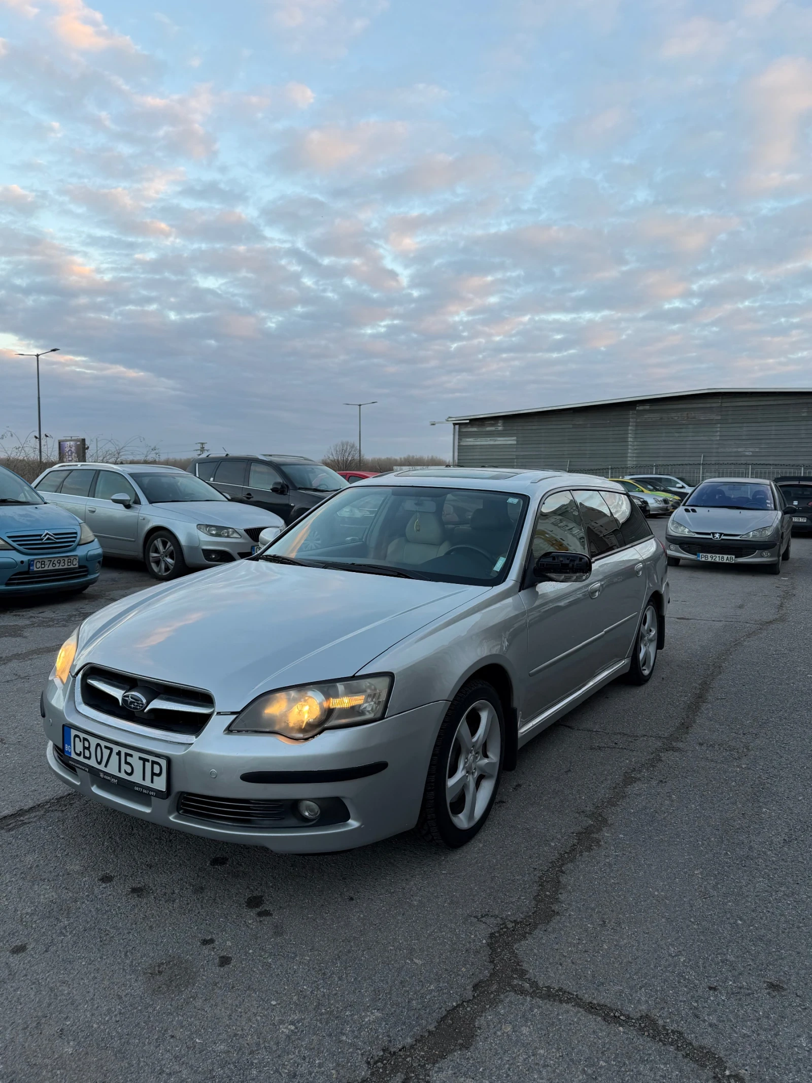 Subaru Legacy, снимка 1