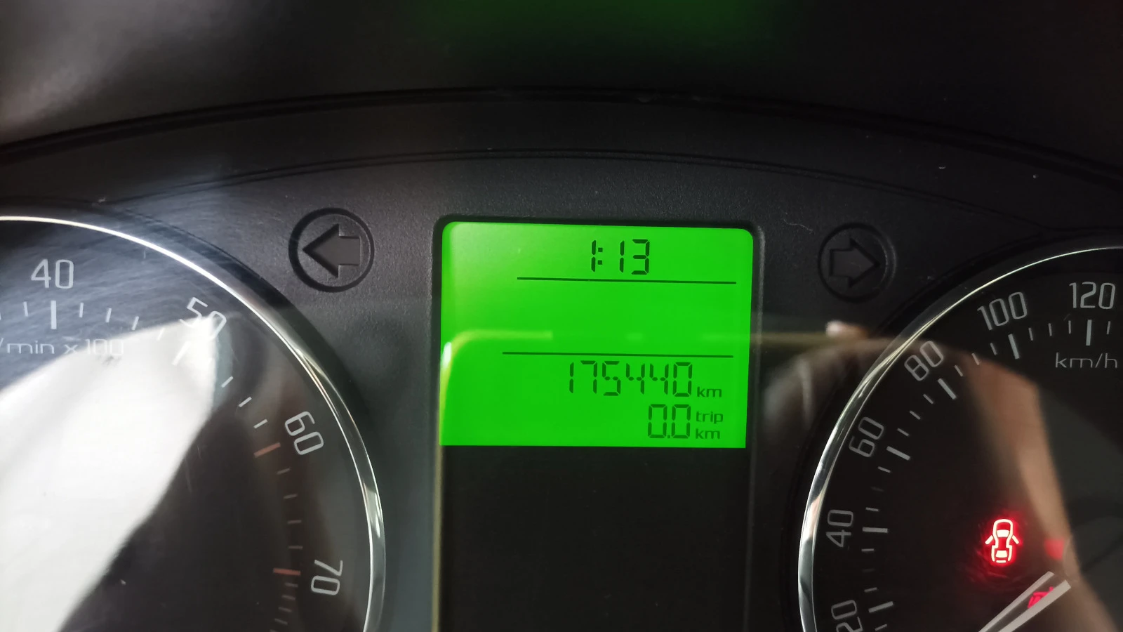 Skoda Roomster 1.2 i | Mobile.bg   12