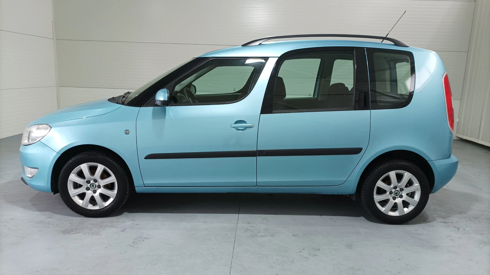 Skoda Roomster 1.2 i - изображение 8