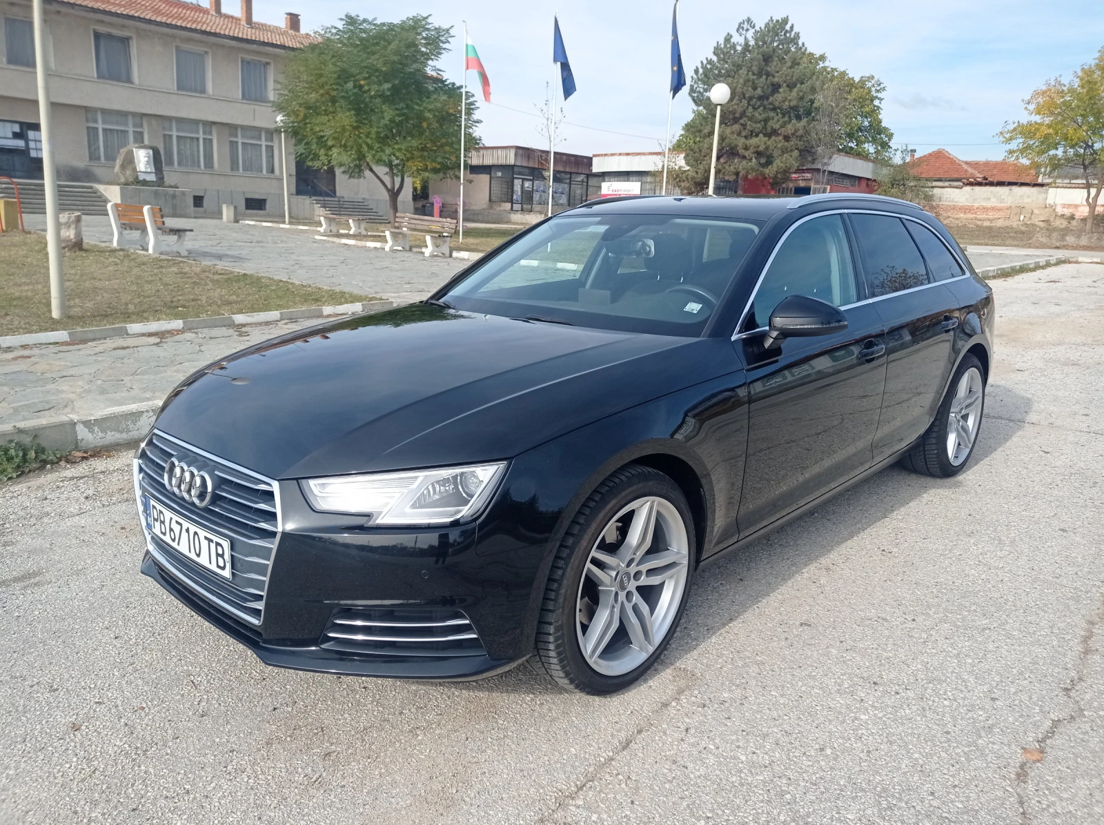 Audi A4 Avant 2.0 TDI - изображение 2