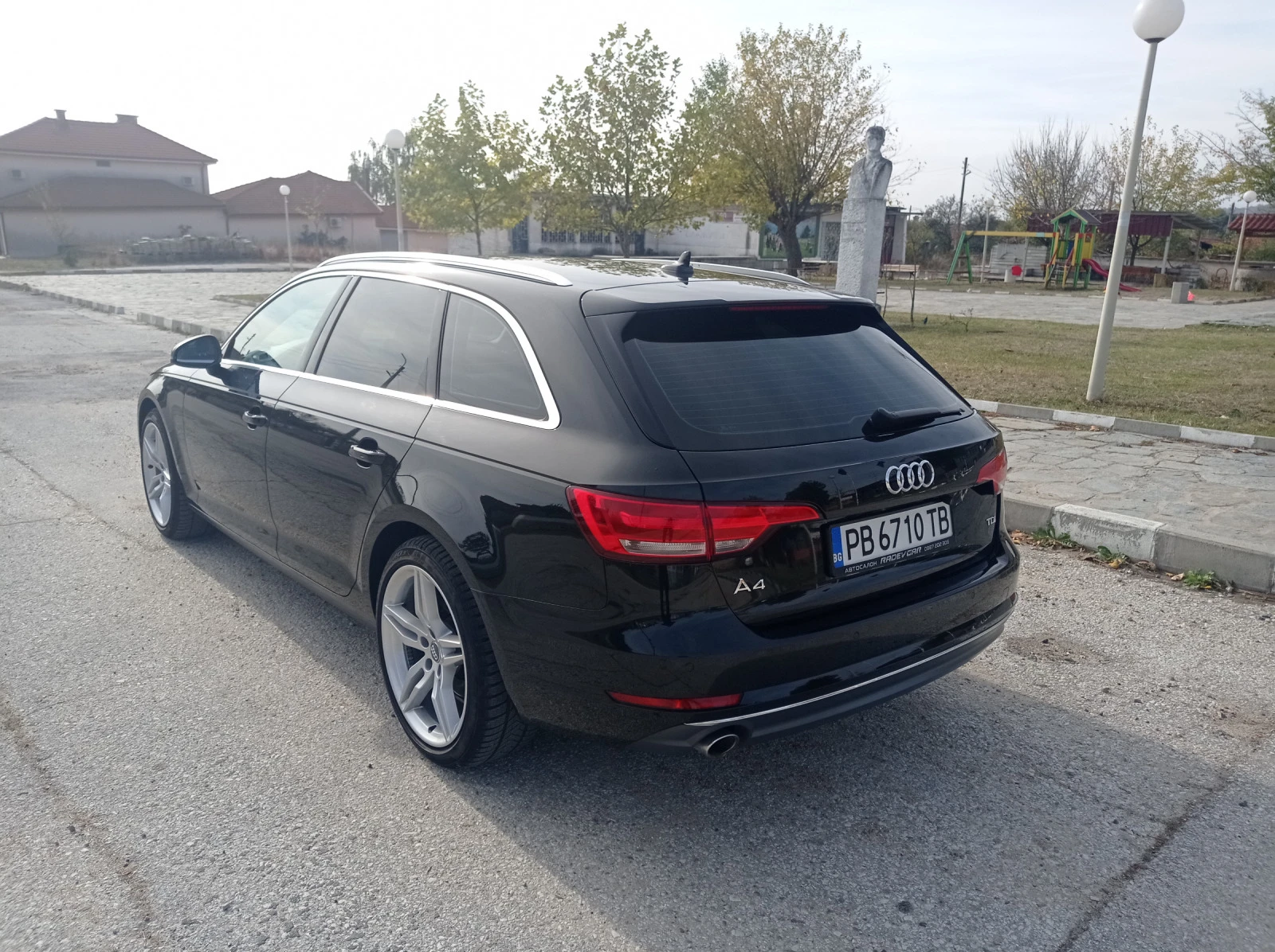 Audi A4 Avant 2.0 TDI - изображение 6