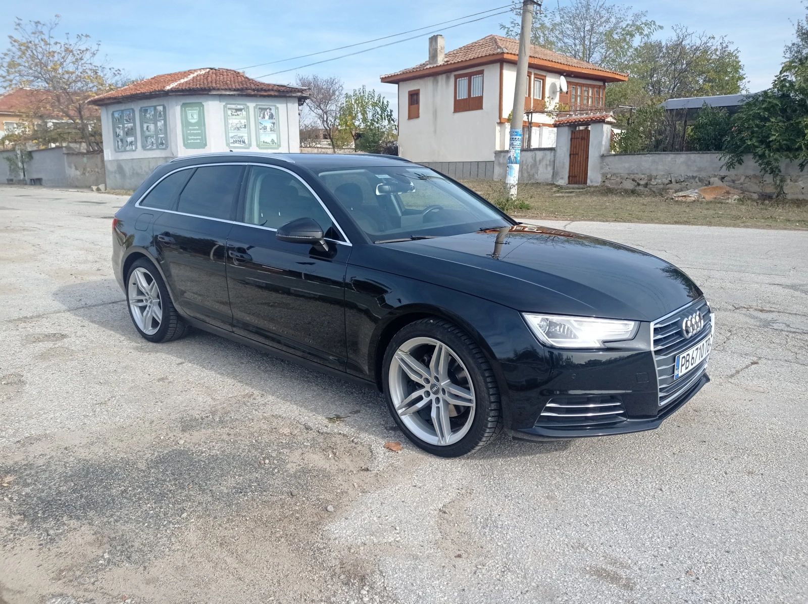 Audi A4 Avant 2.0 TDI - изображение 4